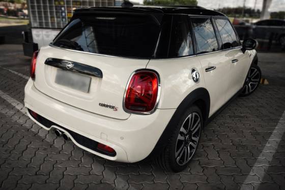 MINI COOPER 2.0 16V TWINPOWER GASOLINA S 4P STEPTRONIC